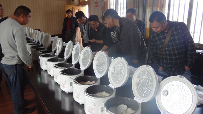 图片其版权均归原作者所有，未经许可严禁转载或建立镜像，如需转载，请与作者或本站联系